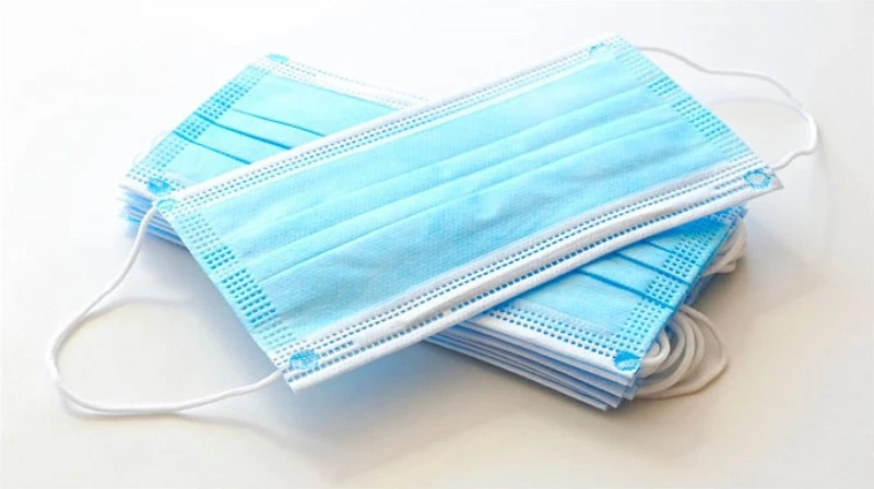 surgical-mask surgical-mask